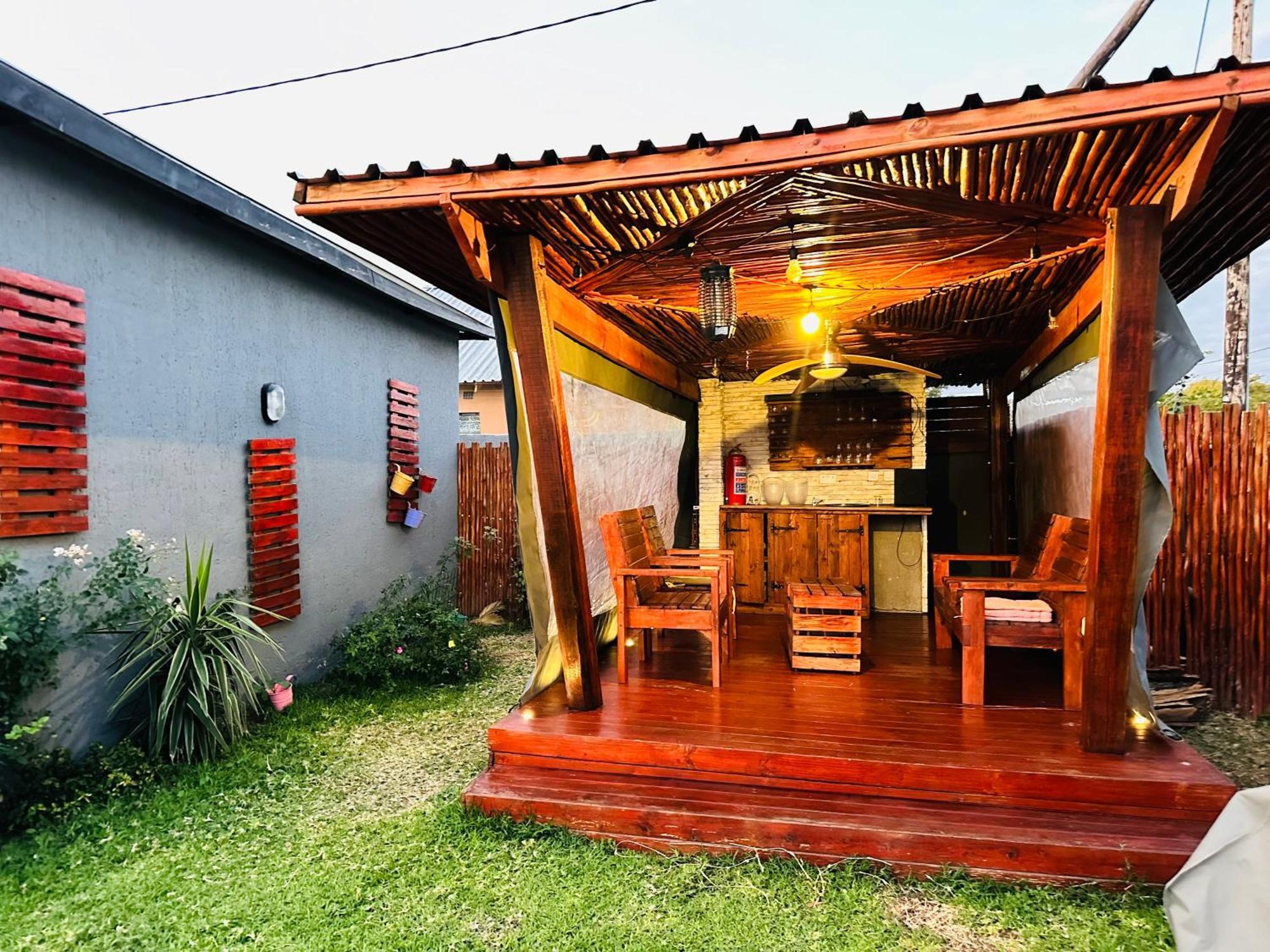 Signature Boutique Guesthouse Maun ภายนอก รูปภาพ